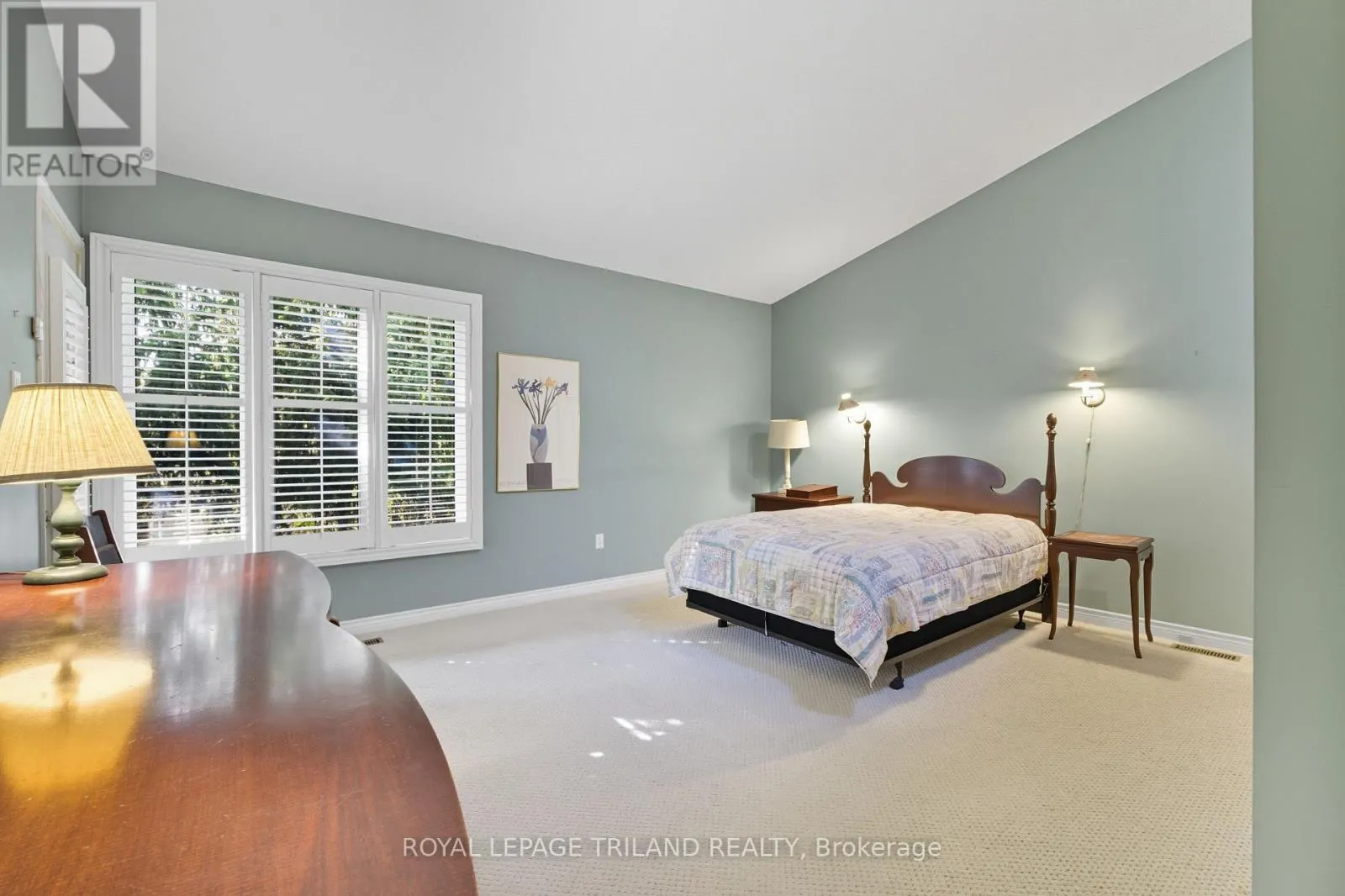 16 - 60 ROSECLIFFE CRESCENT, #16
