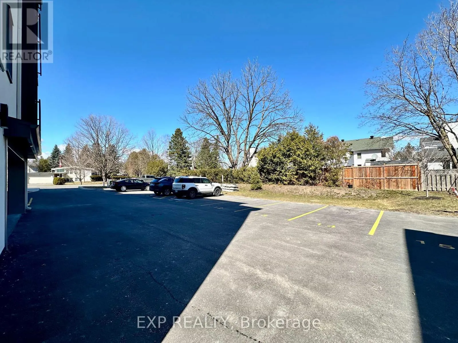 100 - 33 MAPLE GROVE ROAD