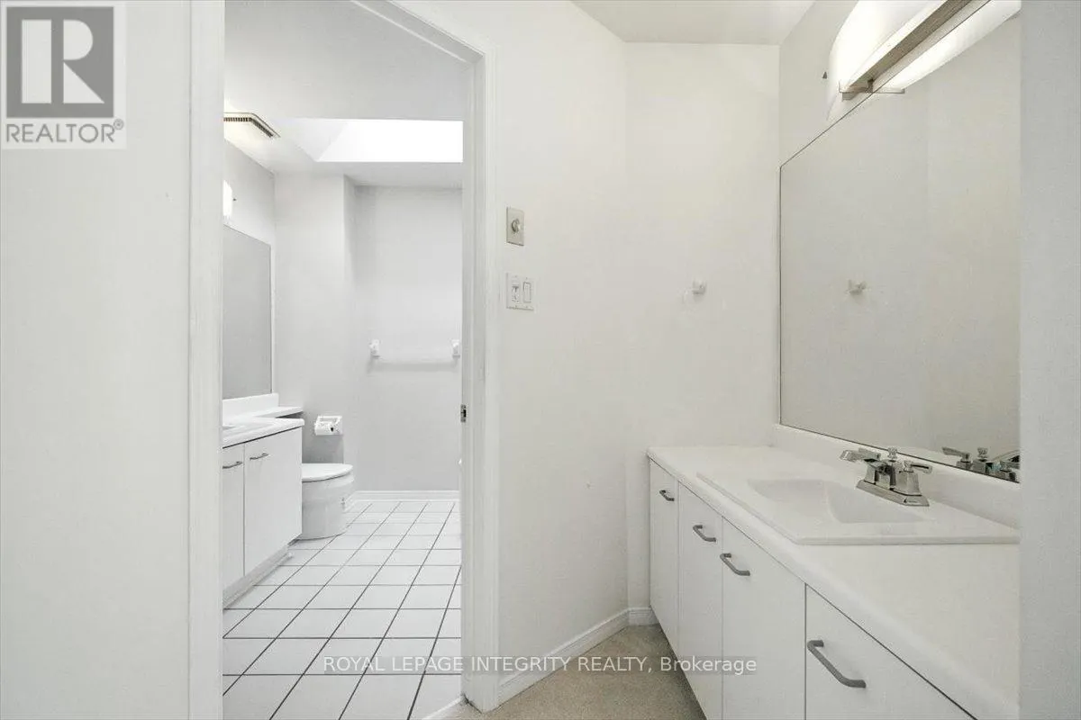 17 COLUMBUS AVENUE