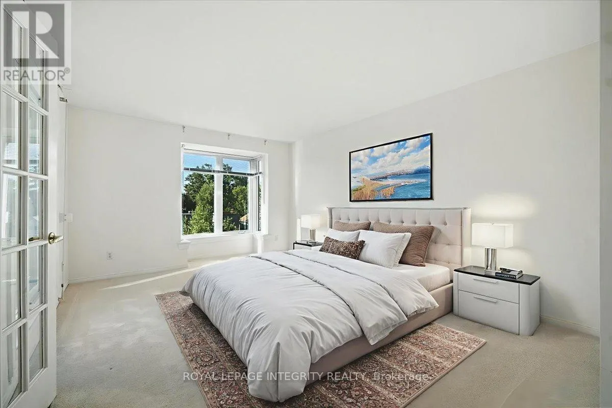 17 COLUMBUS AVENUE