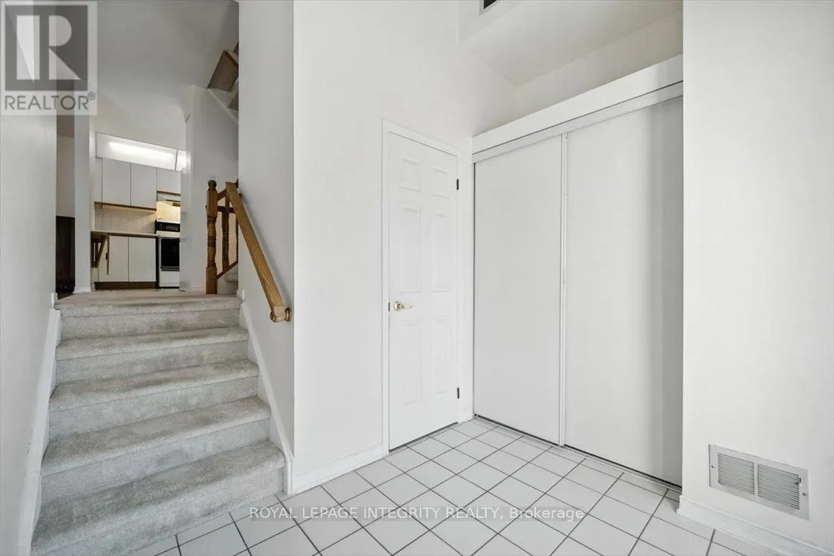 17 COLUMBUS AVENUE