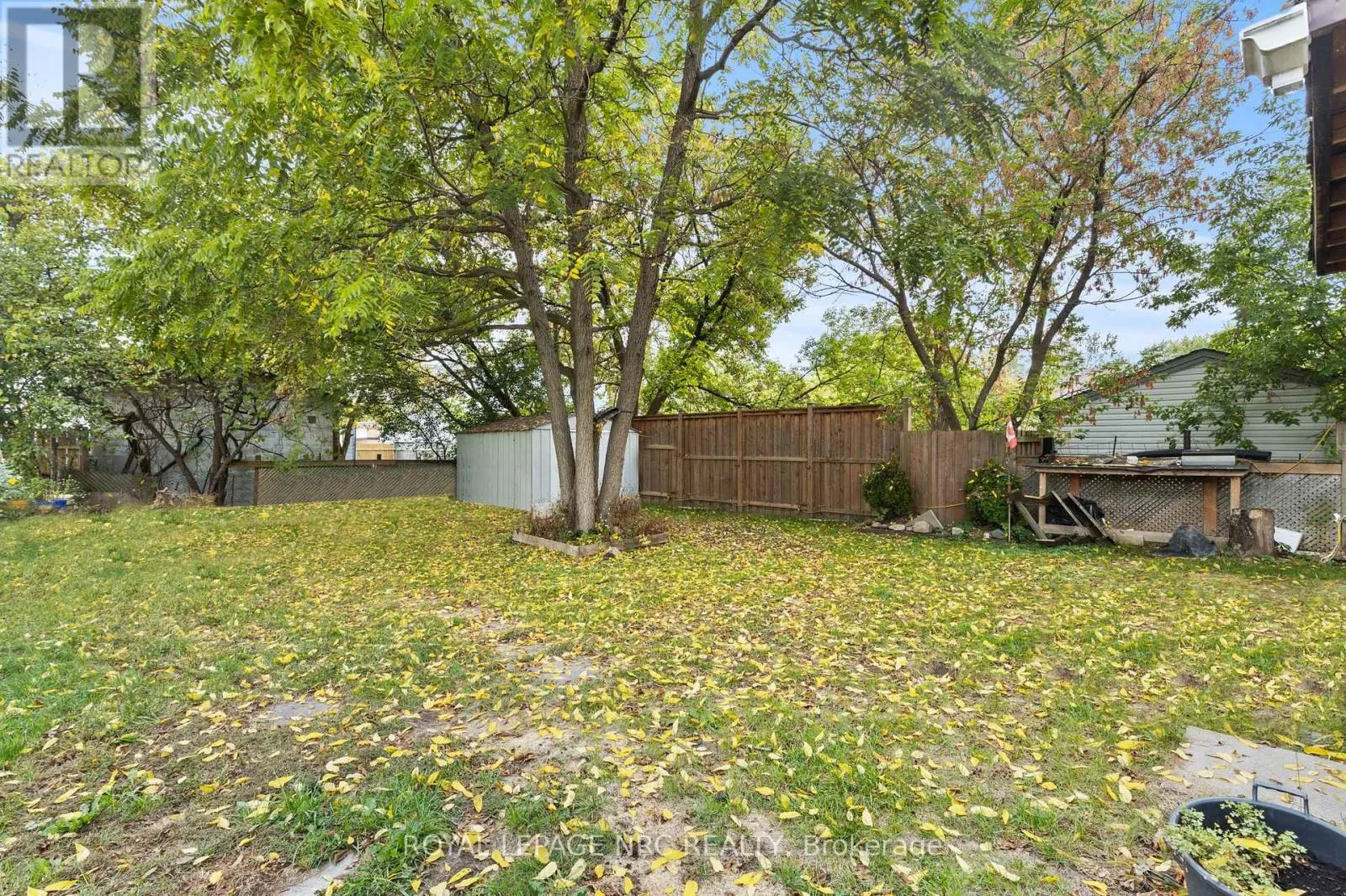 5261 BUCHANAN AVENUE