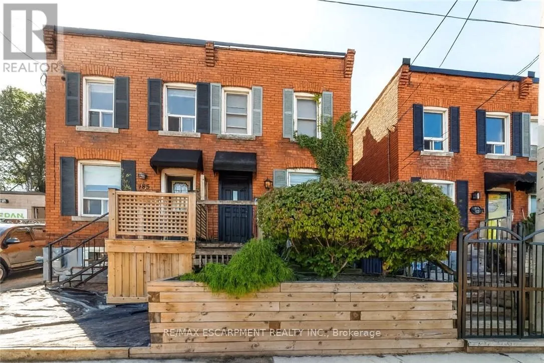 187 BARTON STREET W
