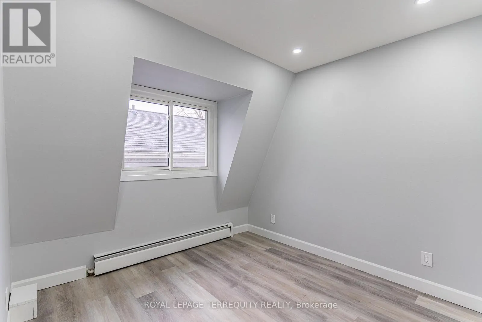 20 MILDRED AVENUE
