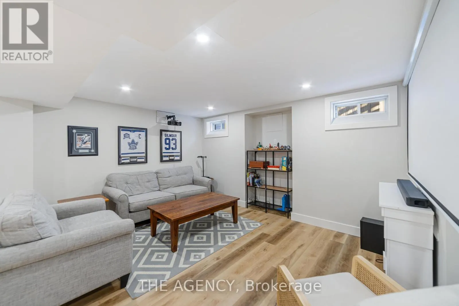 28 FENWICK PLACE
