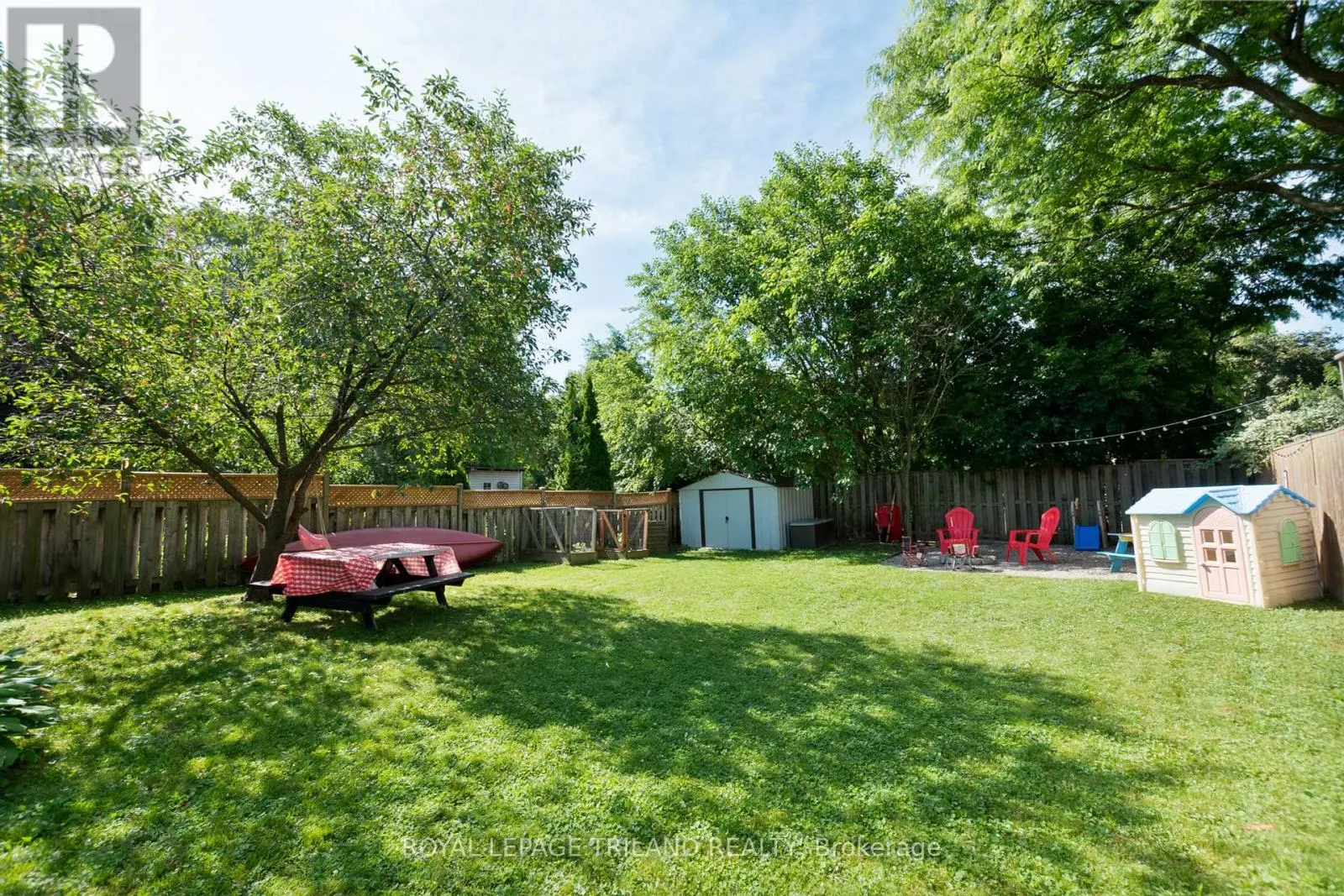 15 MOHEGAN CRESCENT