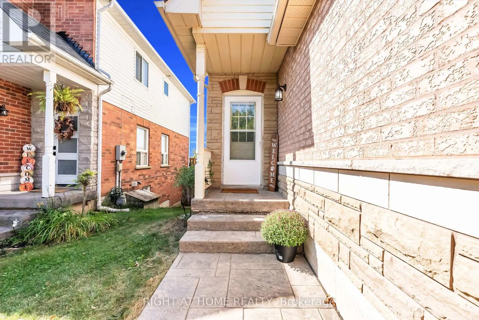 20 SLATER COURT