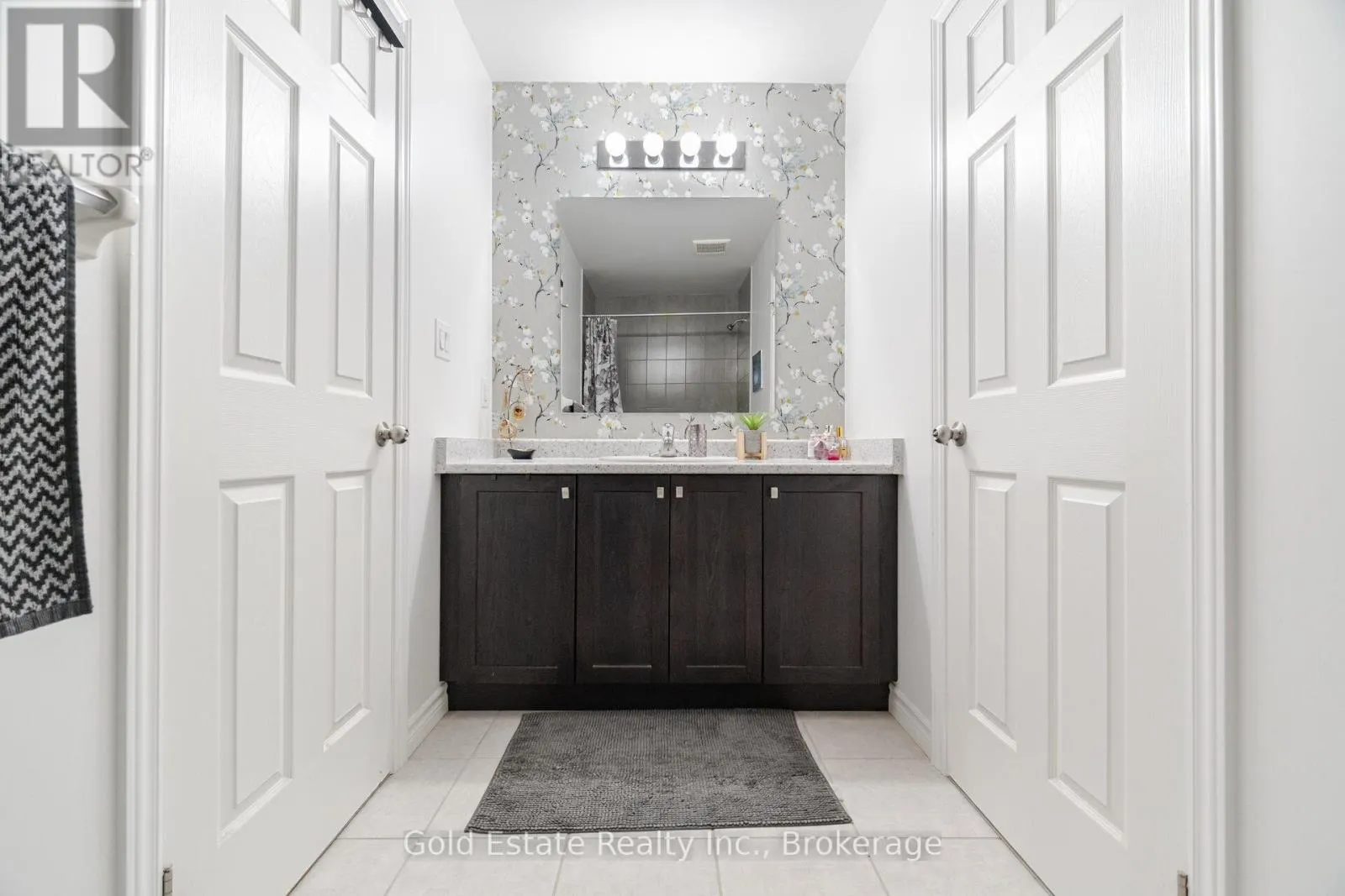 292 FREURE DRIVE
