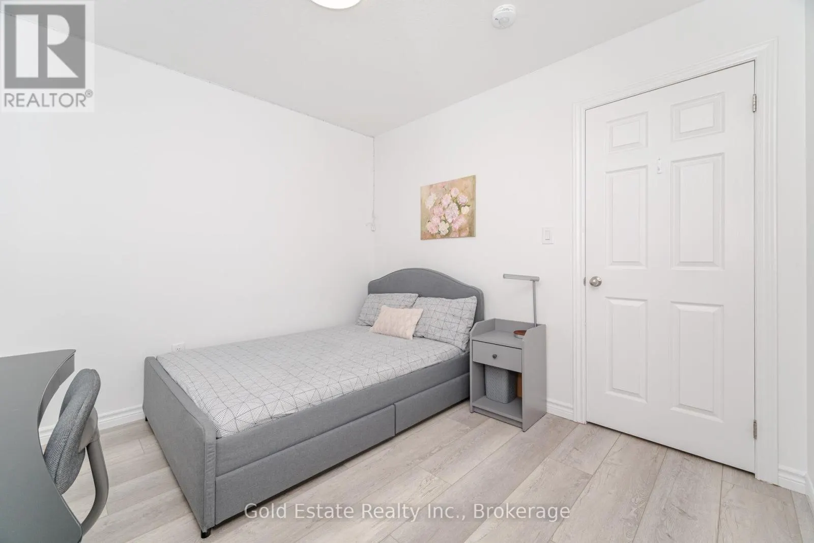 292 FREURE DRIVE
