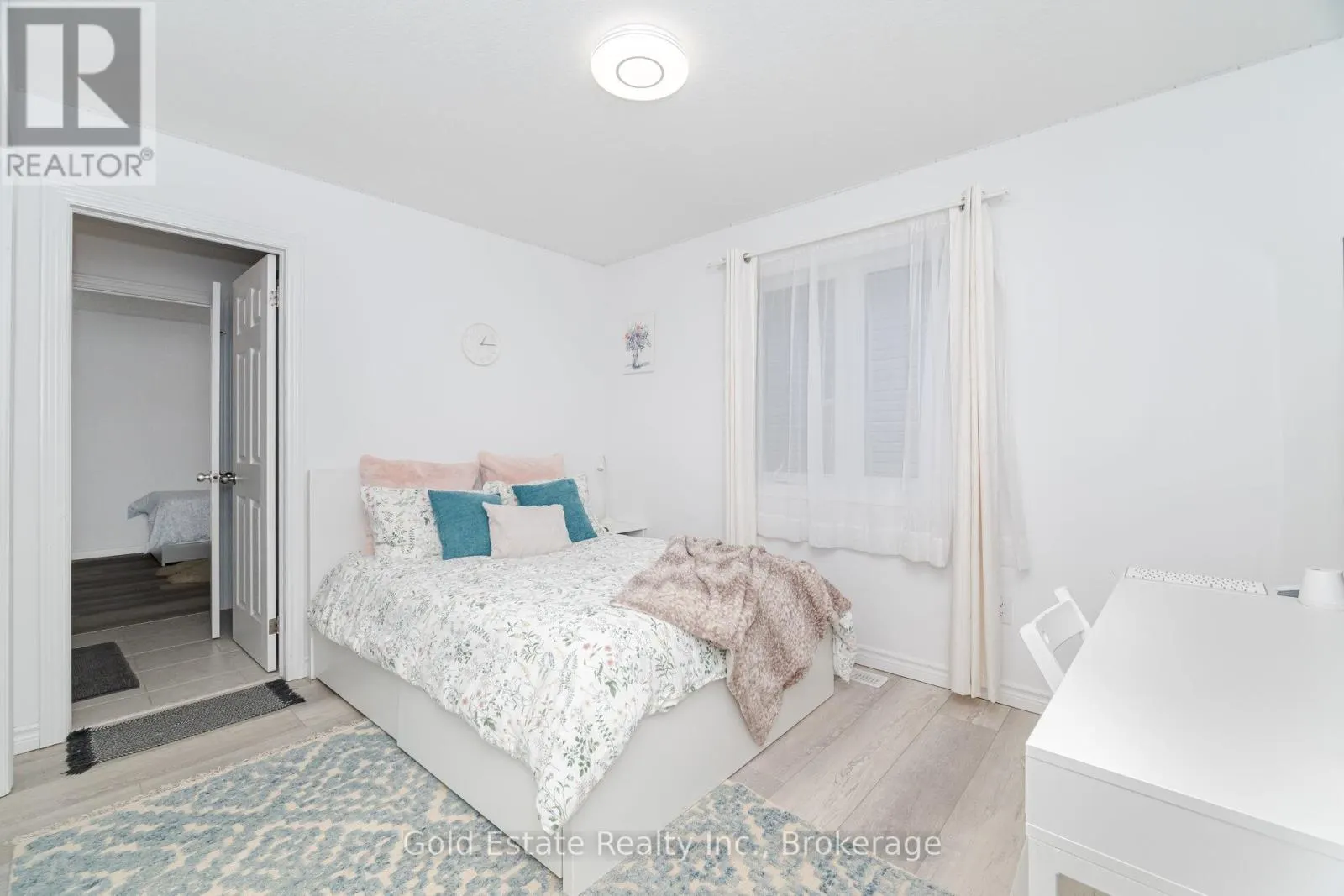 292 FREURE DRIVE