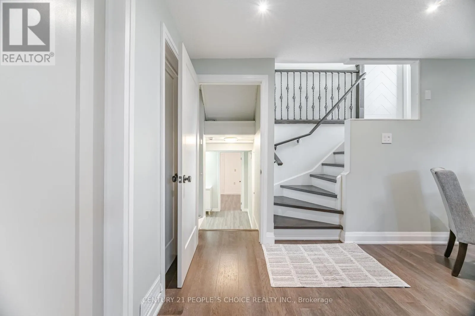 55 VINEBERG DRIVE