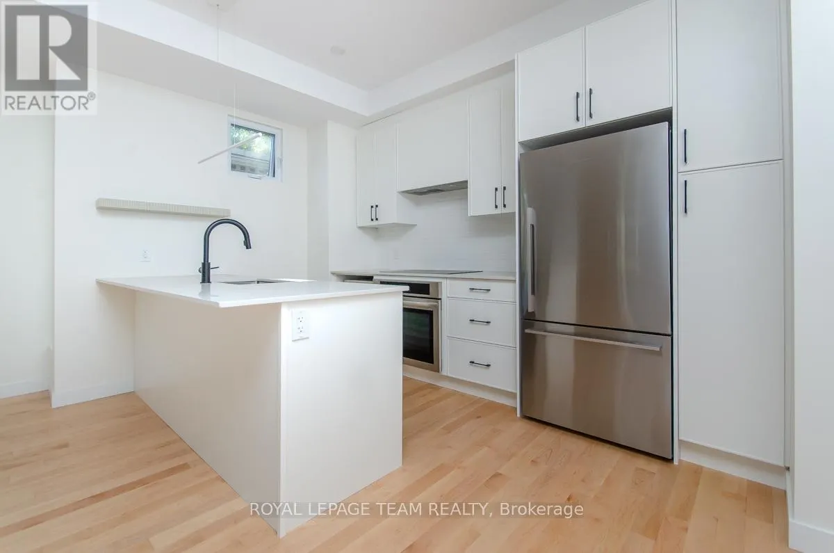 88 HAMILTON AVENUE N
