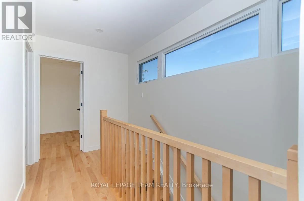 88 HAMILTON AVENUE N