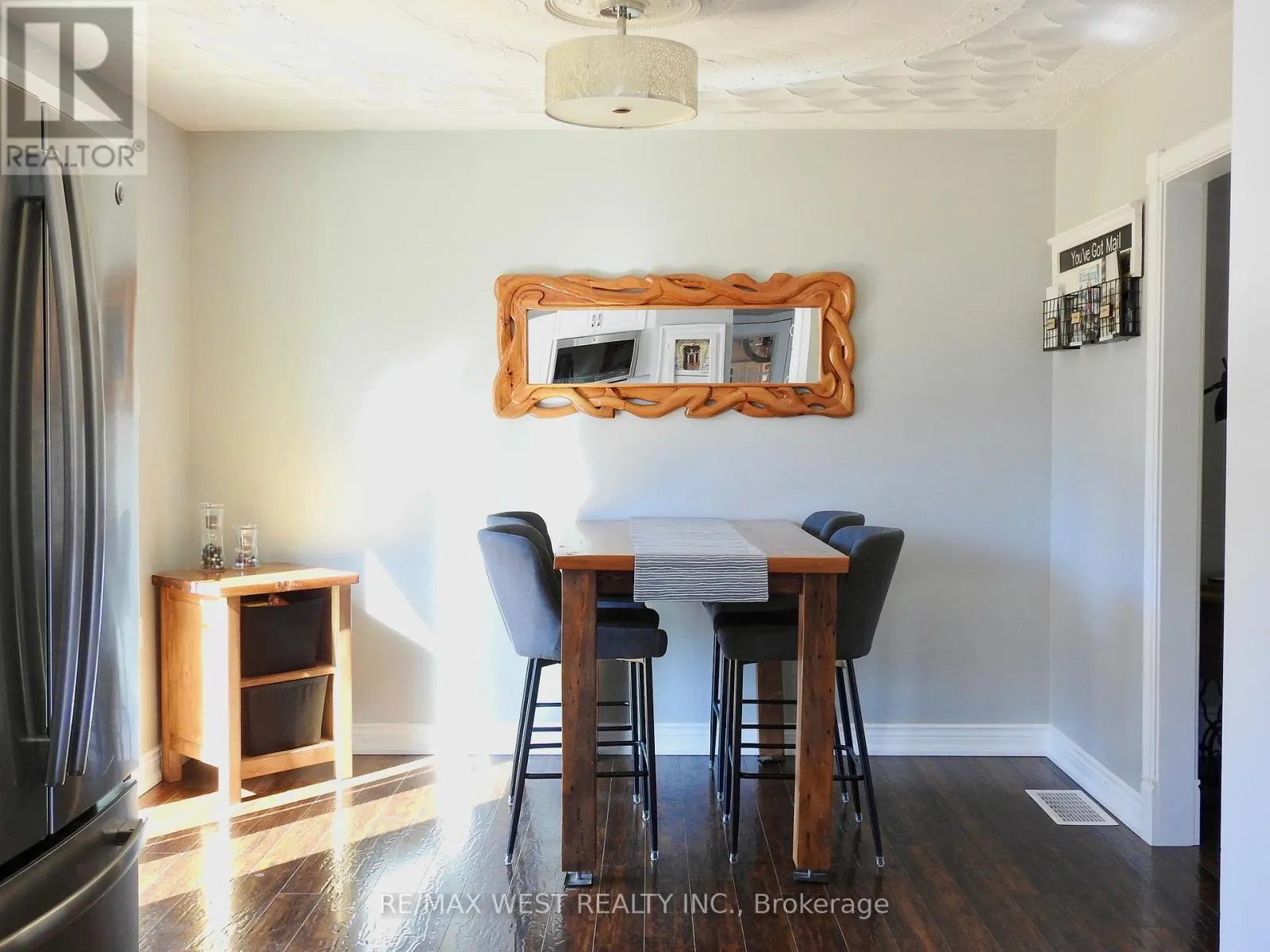 2593 ALSACE ROAD