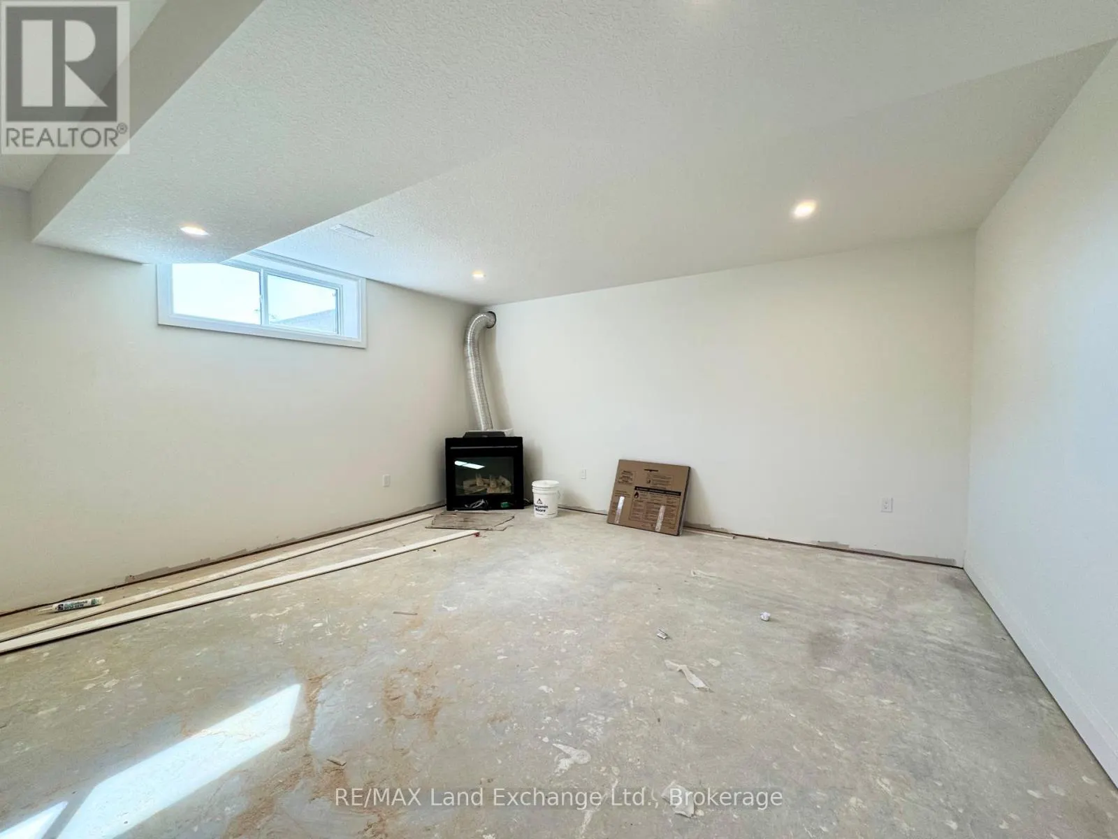379 RIDGE STREET
