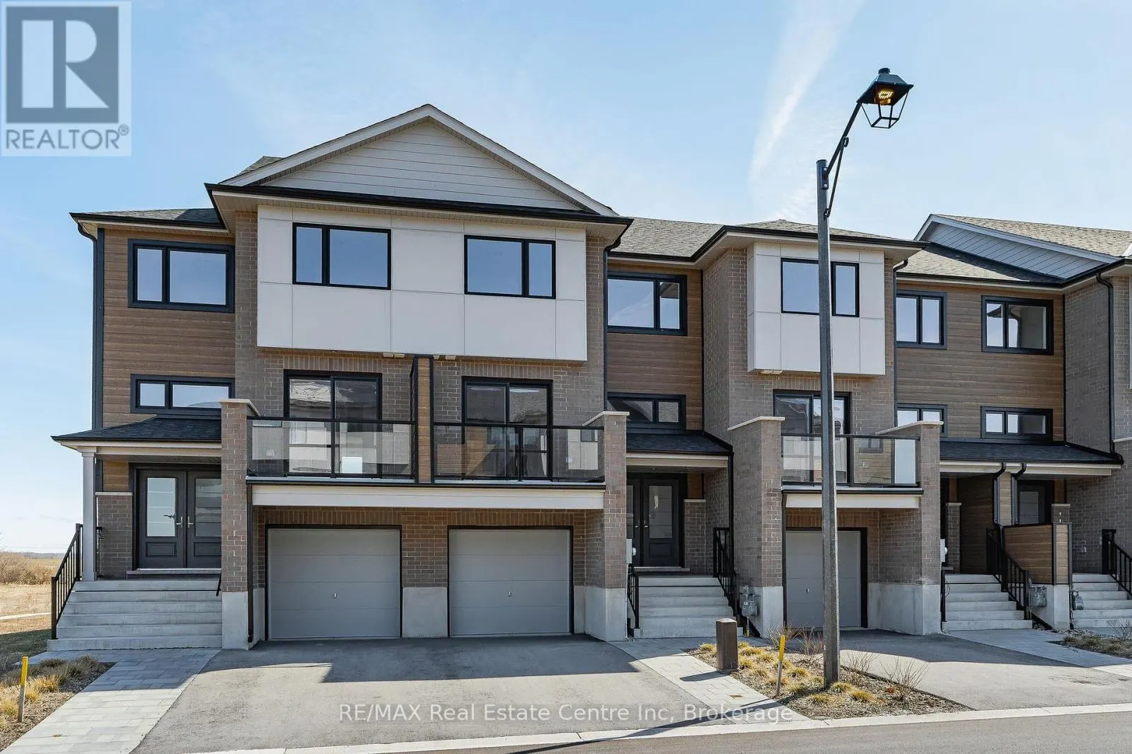 7 - 182 BRIDGE CRESCENT, #7