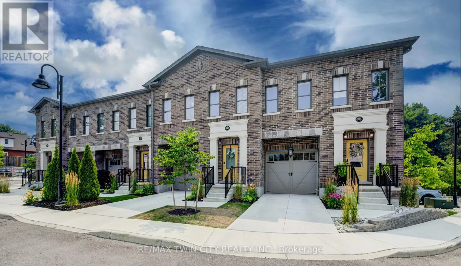 103 - 362 FAIRVIEW STREET
