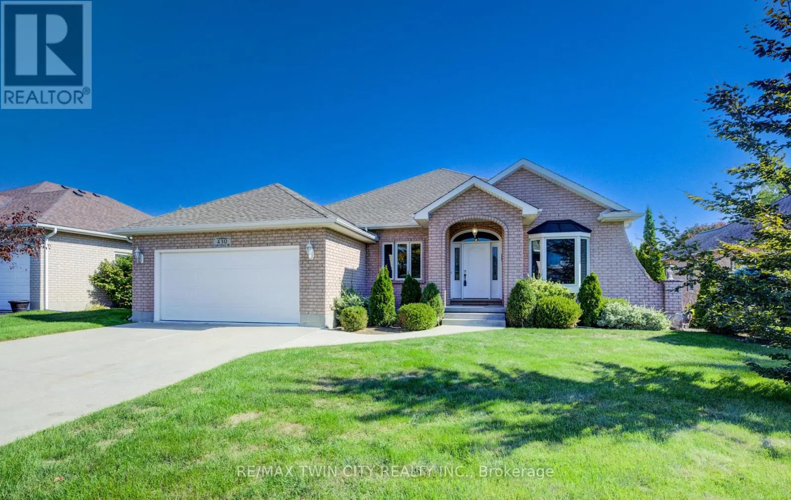 430 CARYNDALE DRIVE