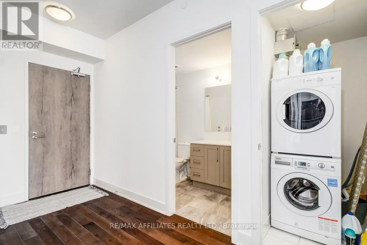 701 - 485 RICHMOND ROAD