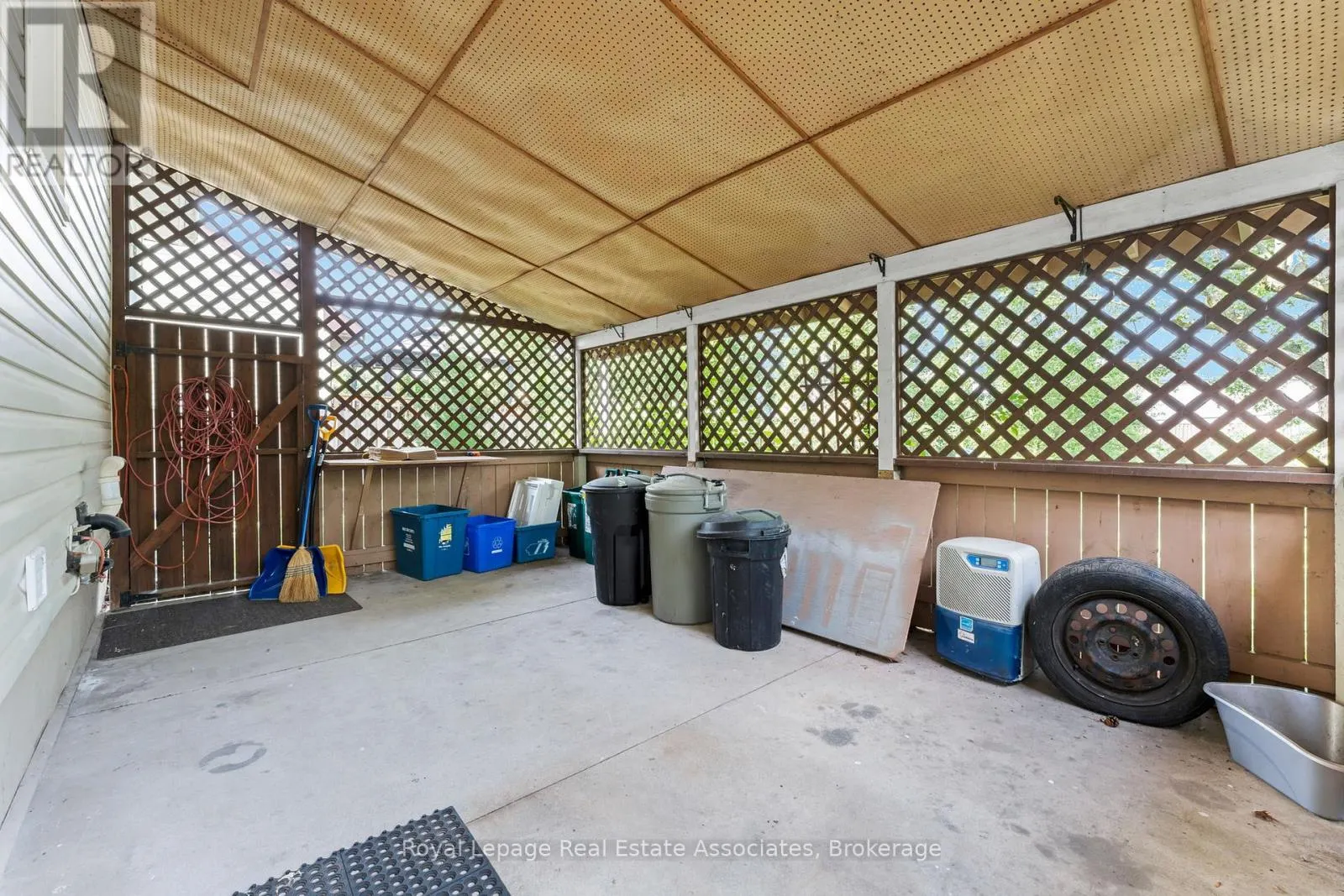 117 LOUTH STREET