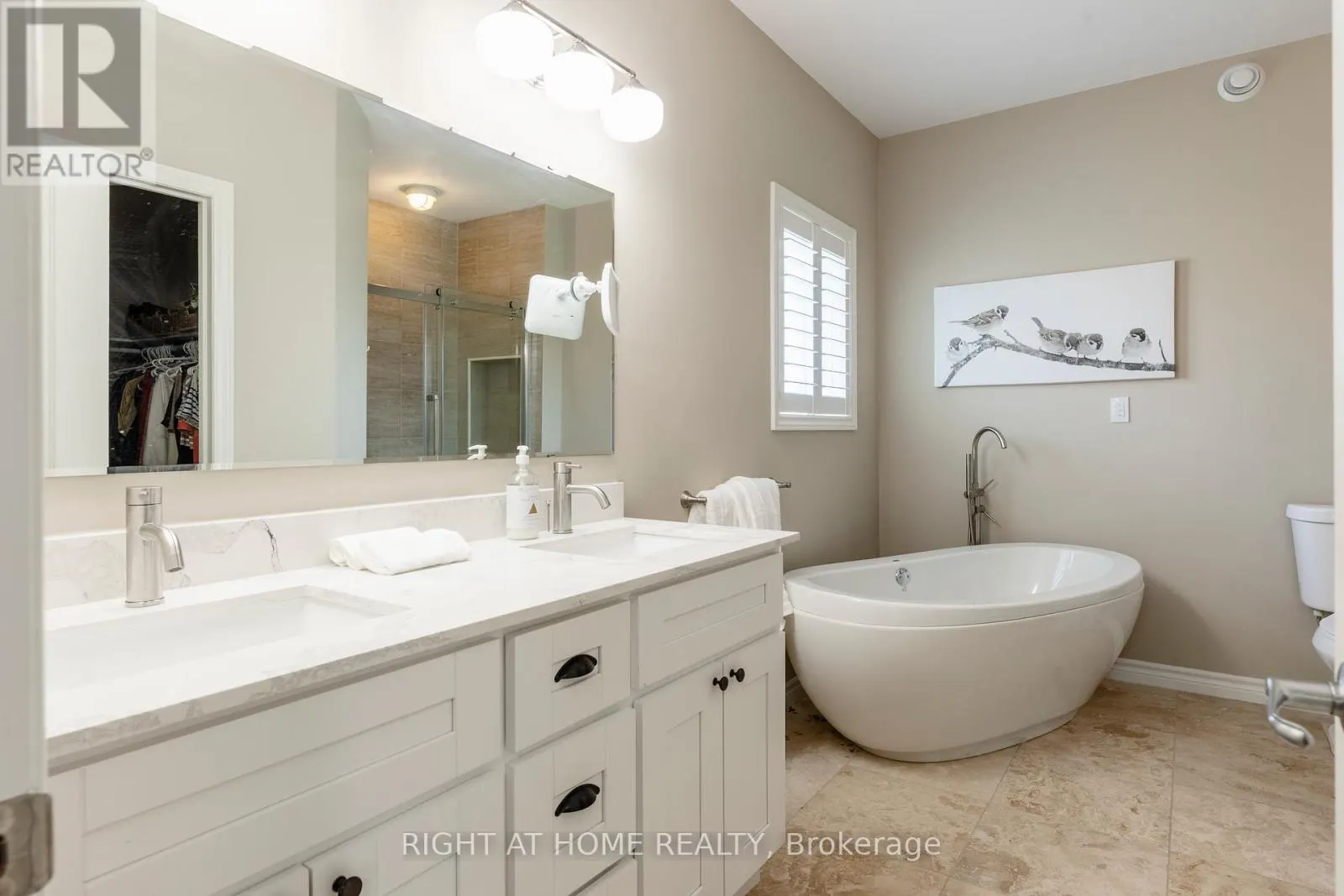 6 BLUENOSE DRIVE