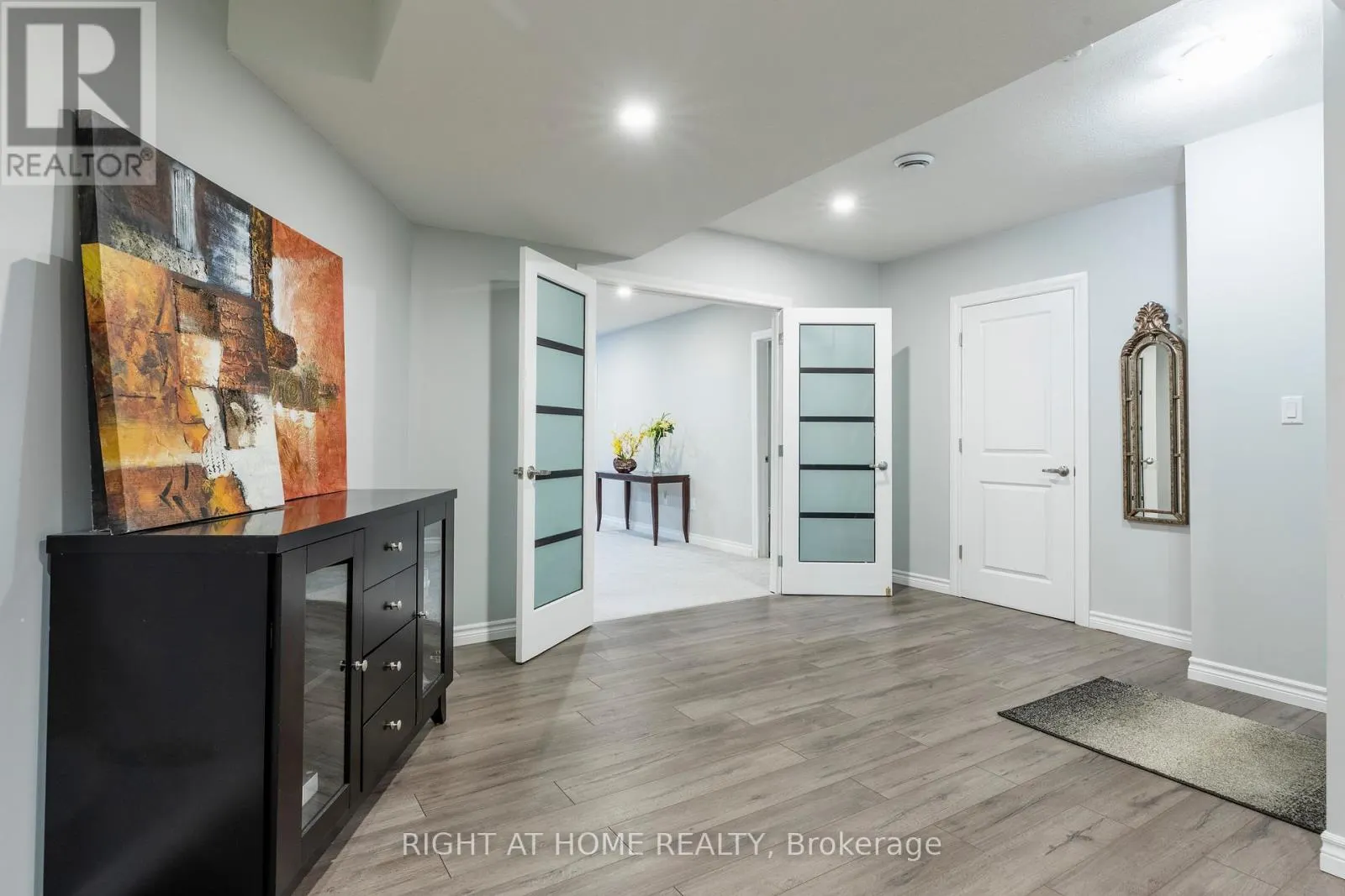 6 BLUENOSE DRIVE