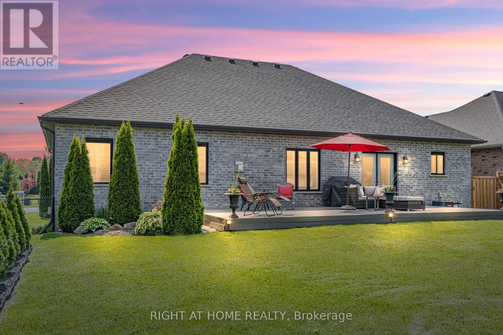 6 BLUENOSE DRIVE