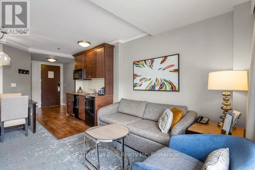 377 - 220 GORD CANNING DRIVE, #377