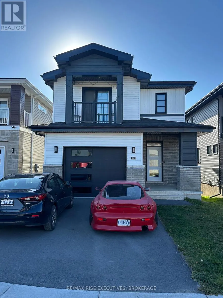 32 ERIE COURT