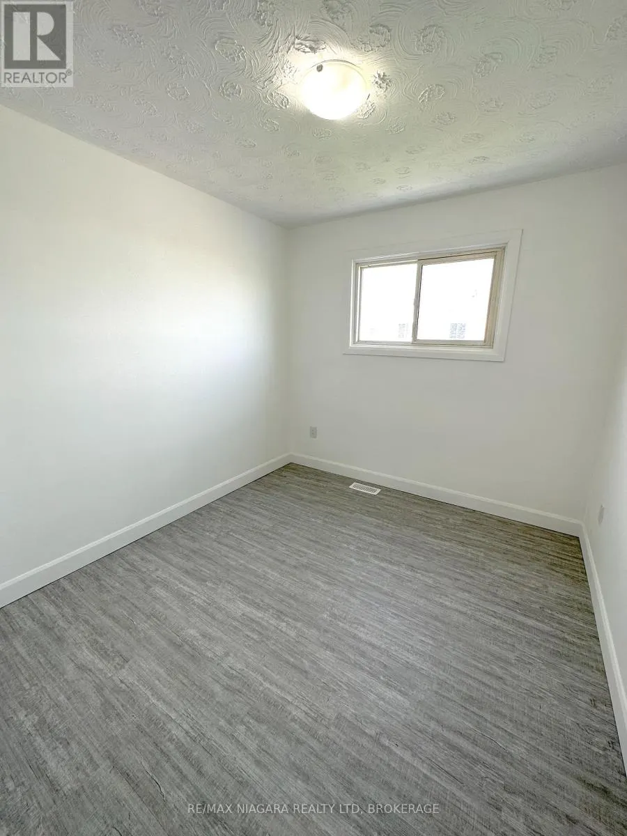 1 - 71 HAGEY AVENUE, #1