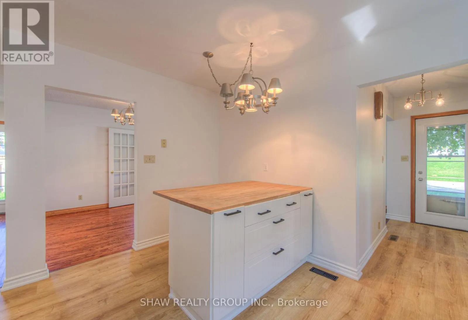 69 BISMARK DRIVE