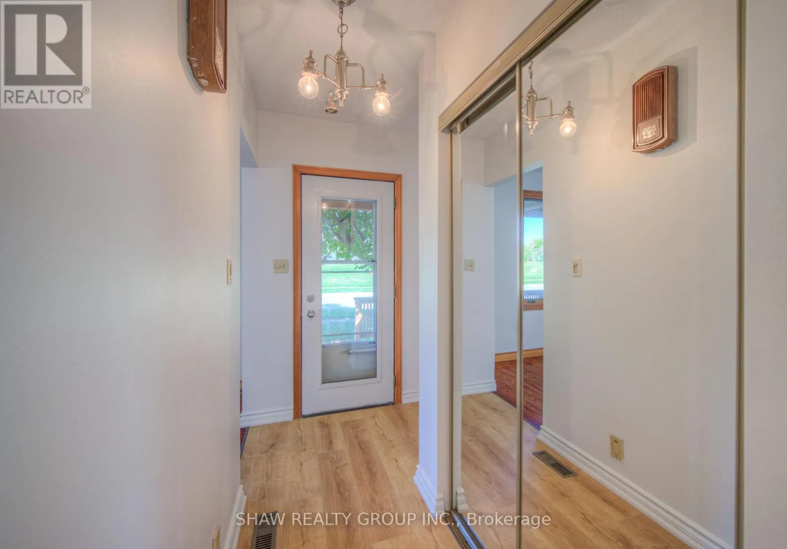 69 BISMARK DRIVE