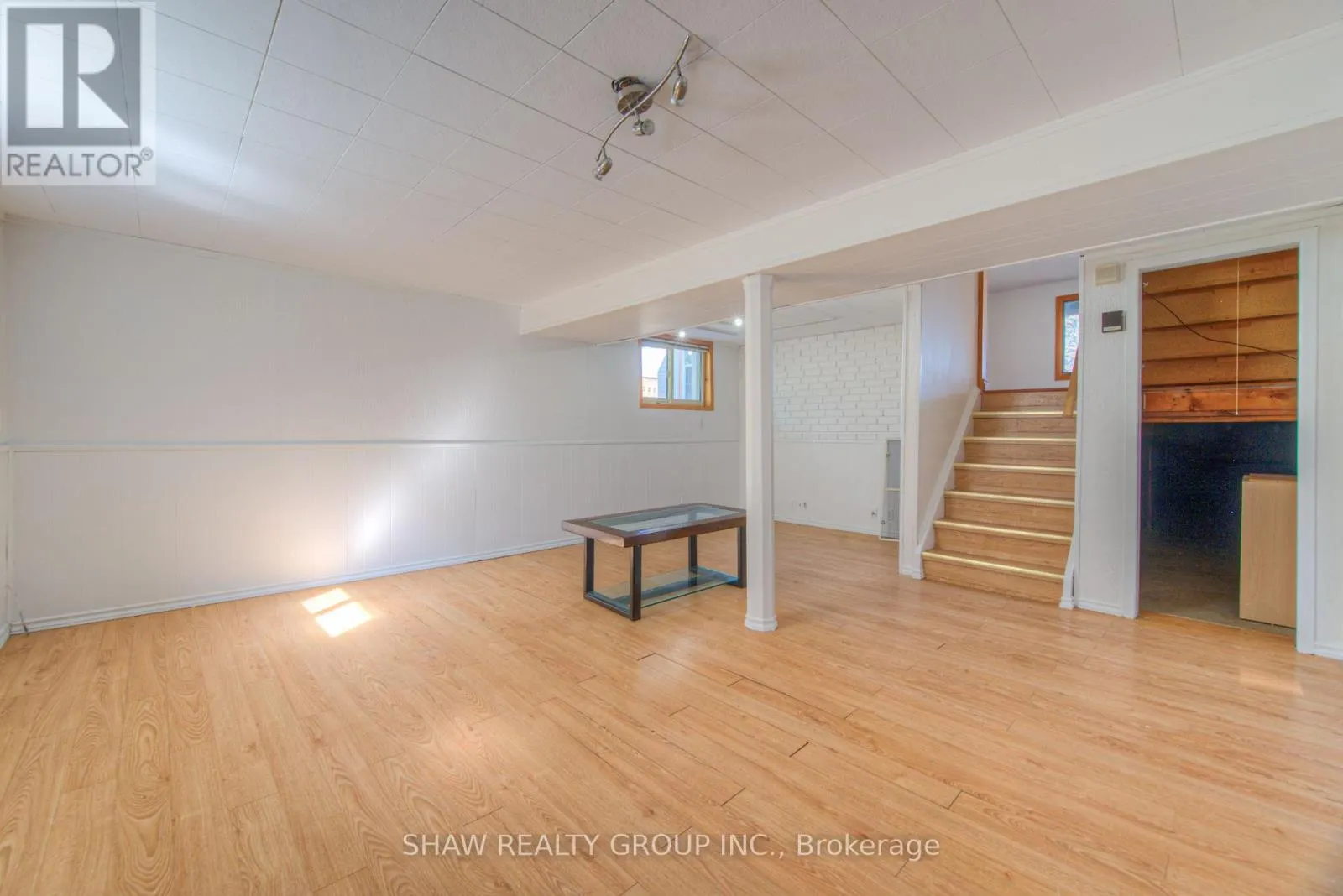 69 BISMARK DRIVE