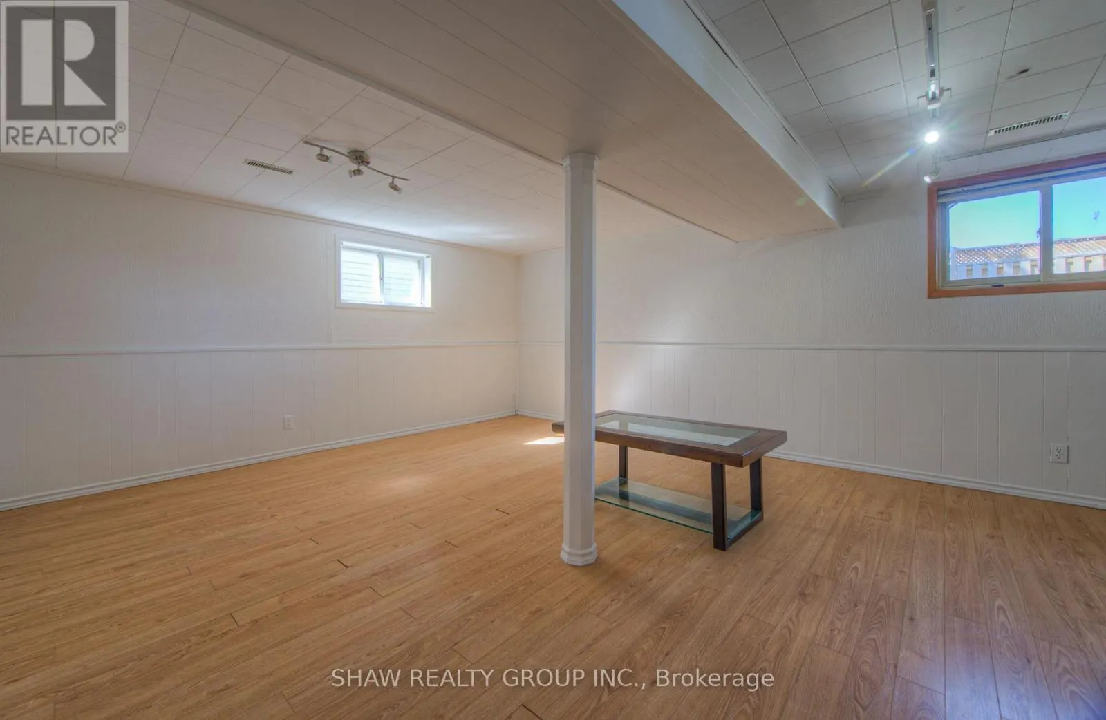 69 BISMARK DRIVE