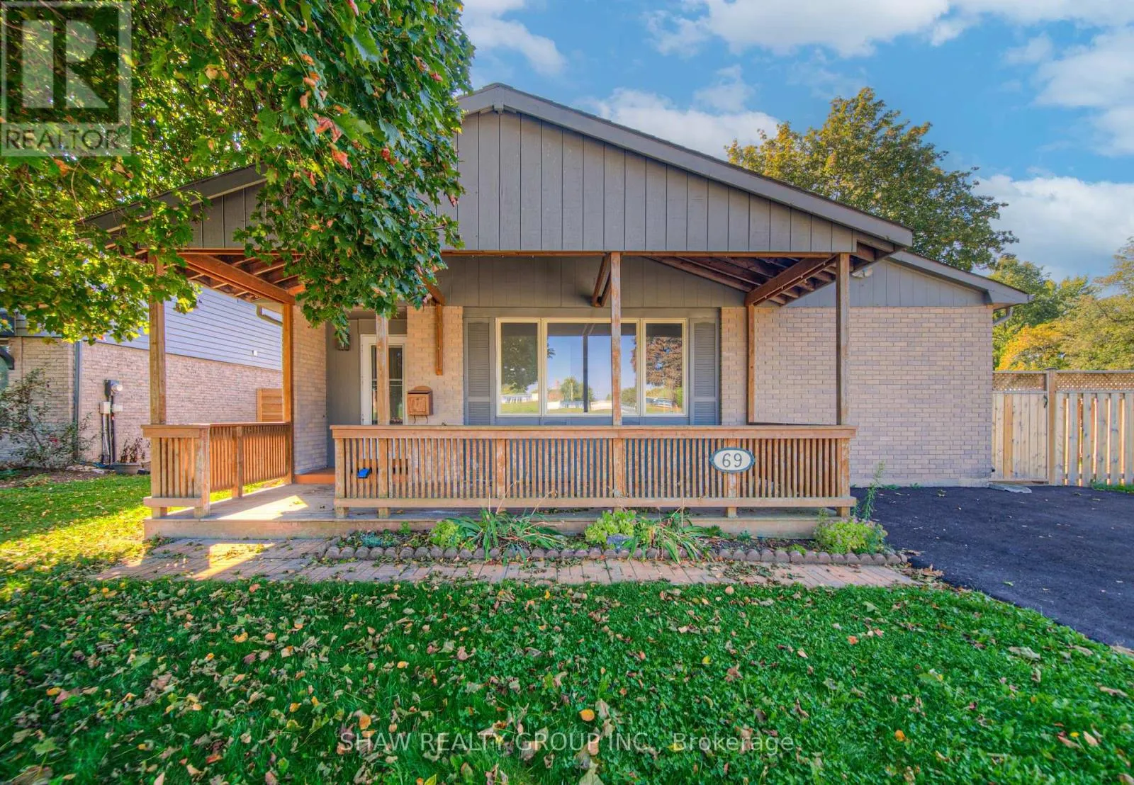 69 BISMARK DRIVE