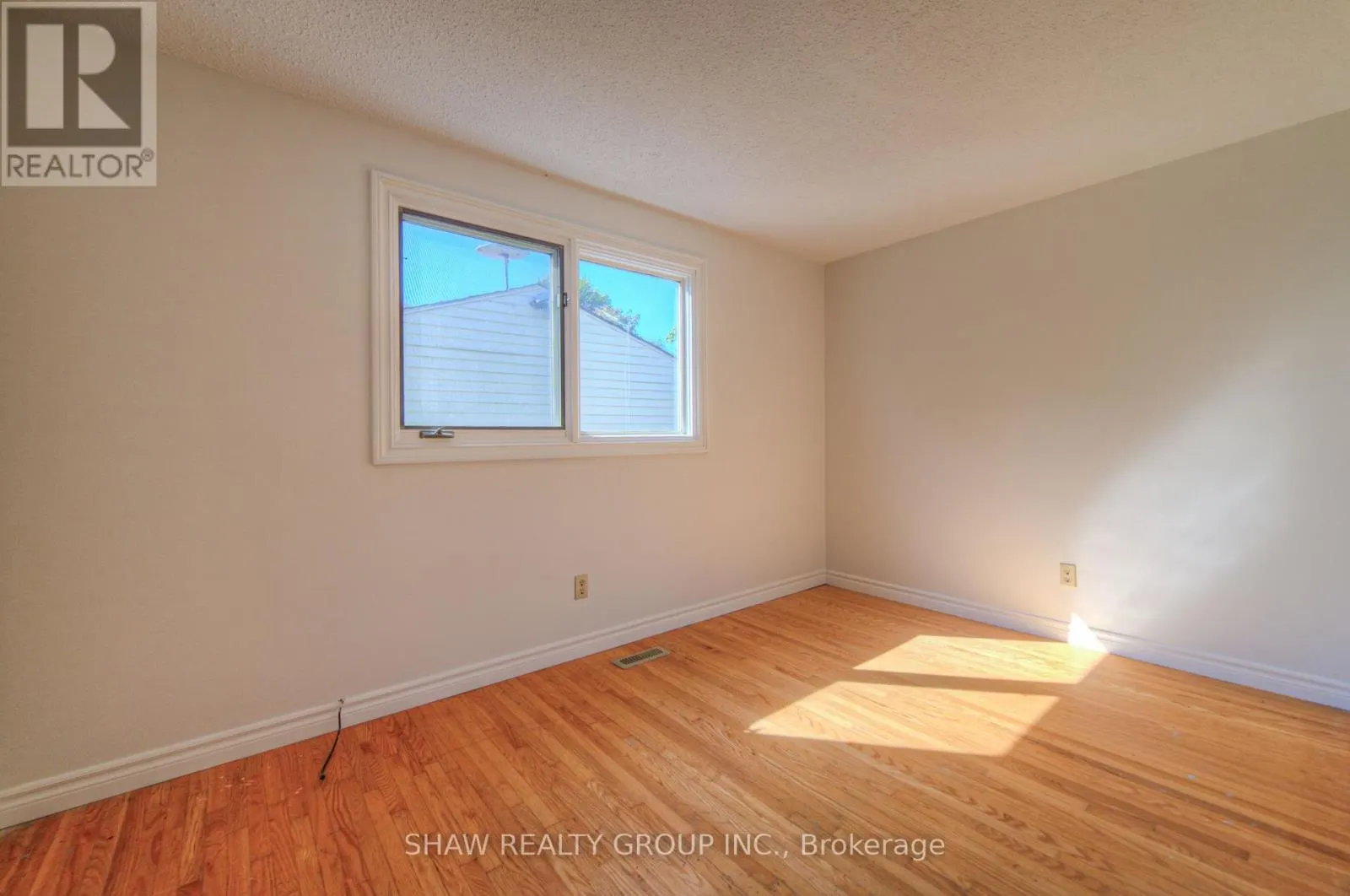 69 BISMARK DRIVE