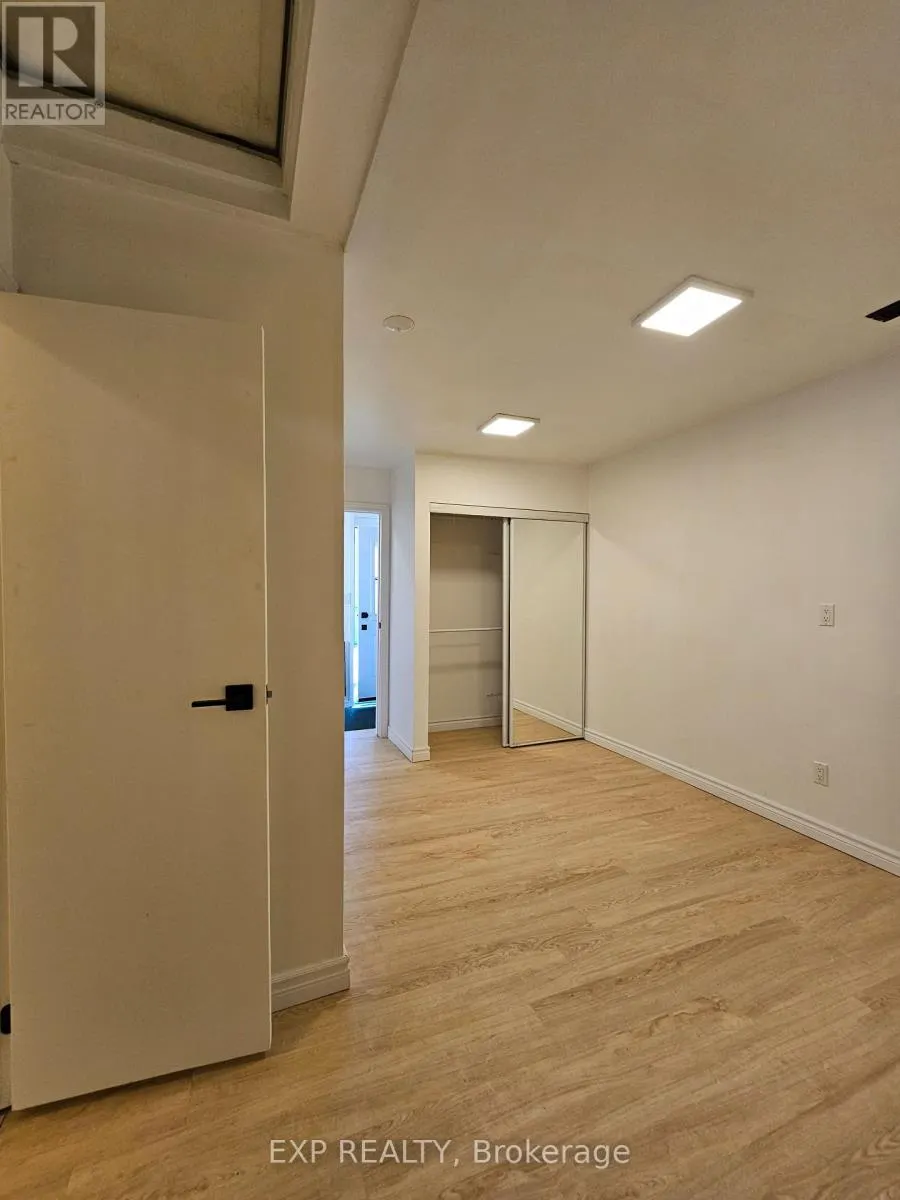 699 HYDE STREET