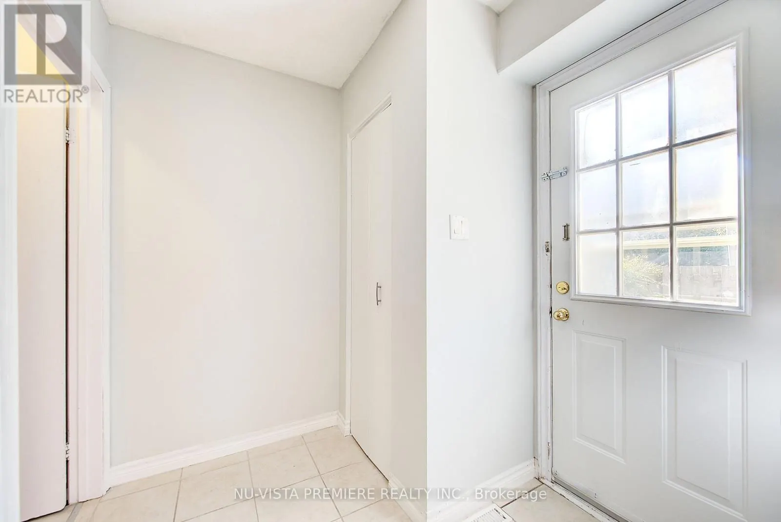 374 HOMESTEAD COURT