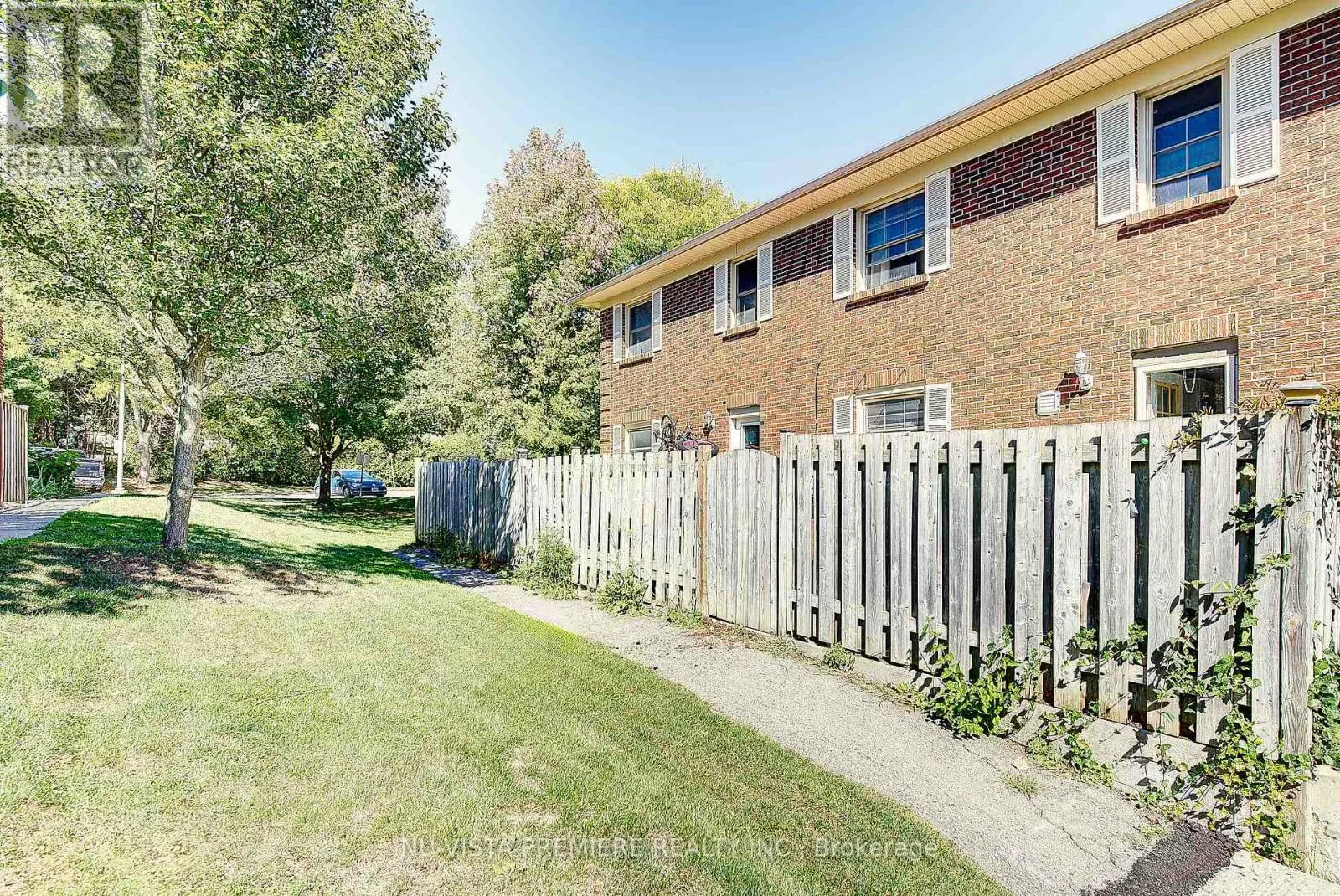 374 HOMESTEAD COURT