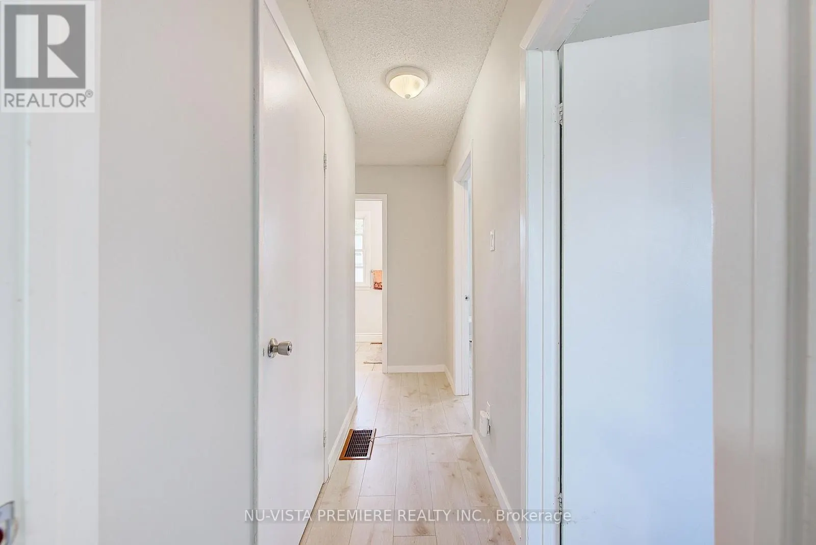 374 HOMESTEAD COURT