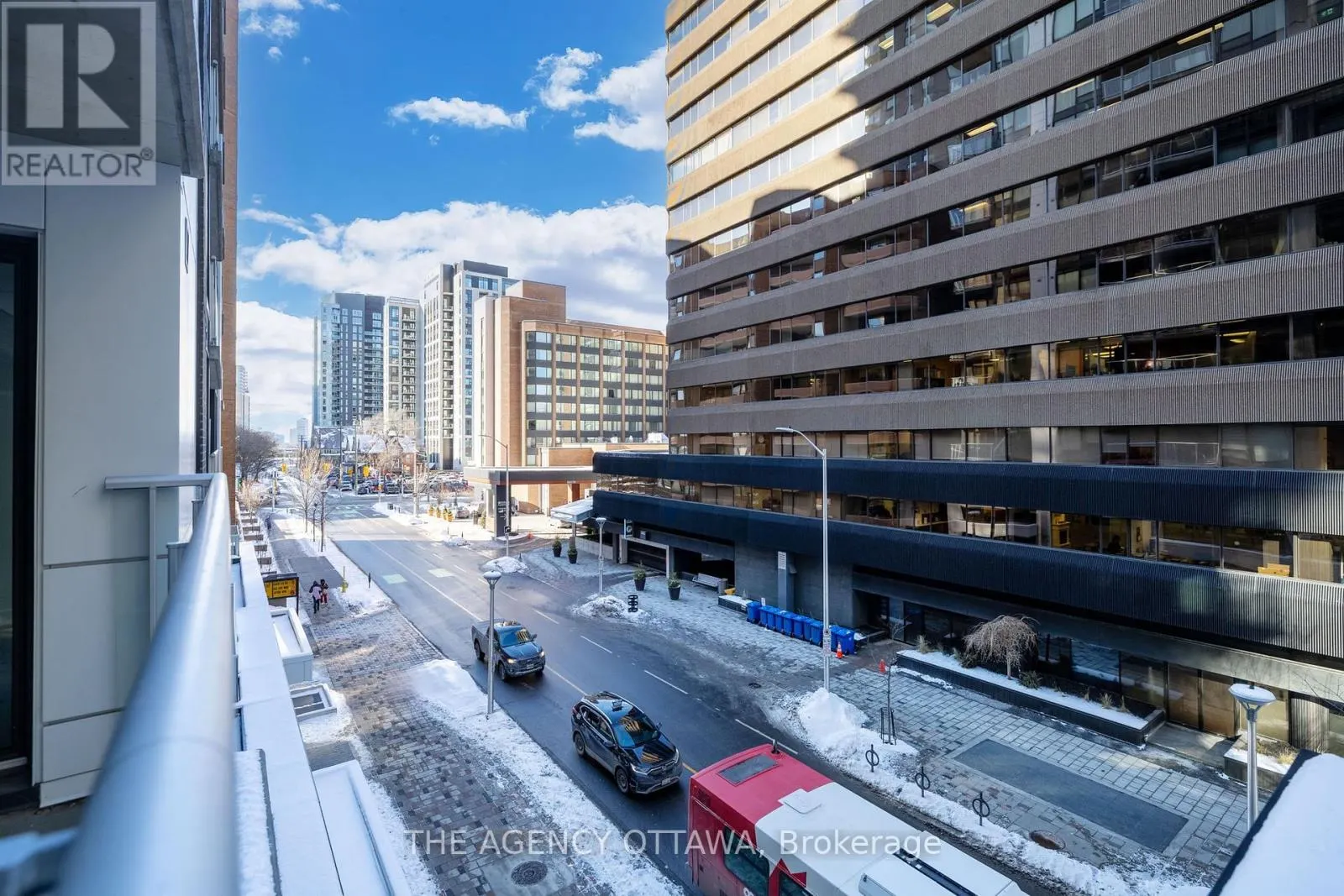 305 - 340 QUEEN STREET