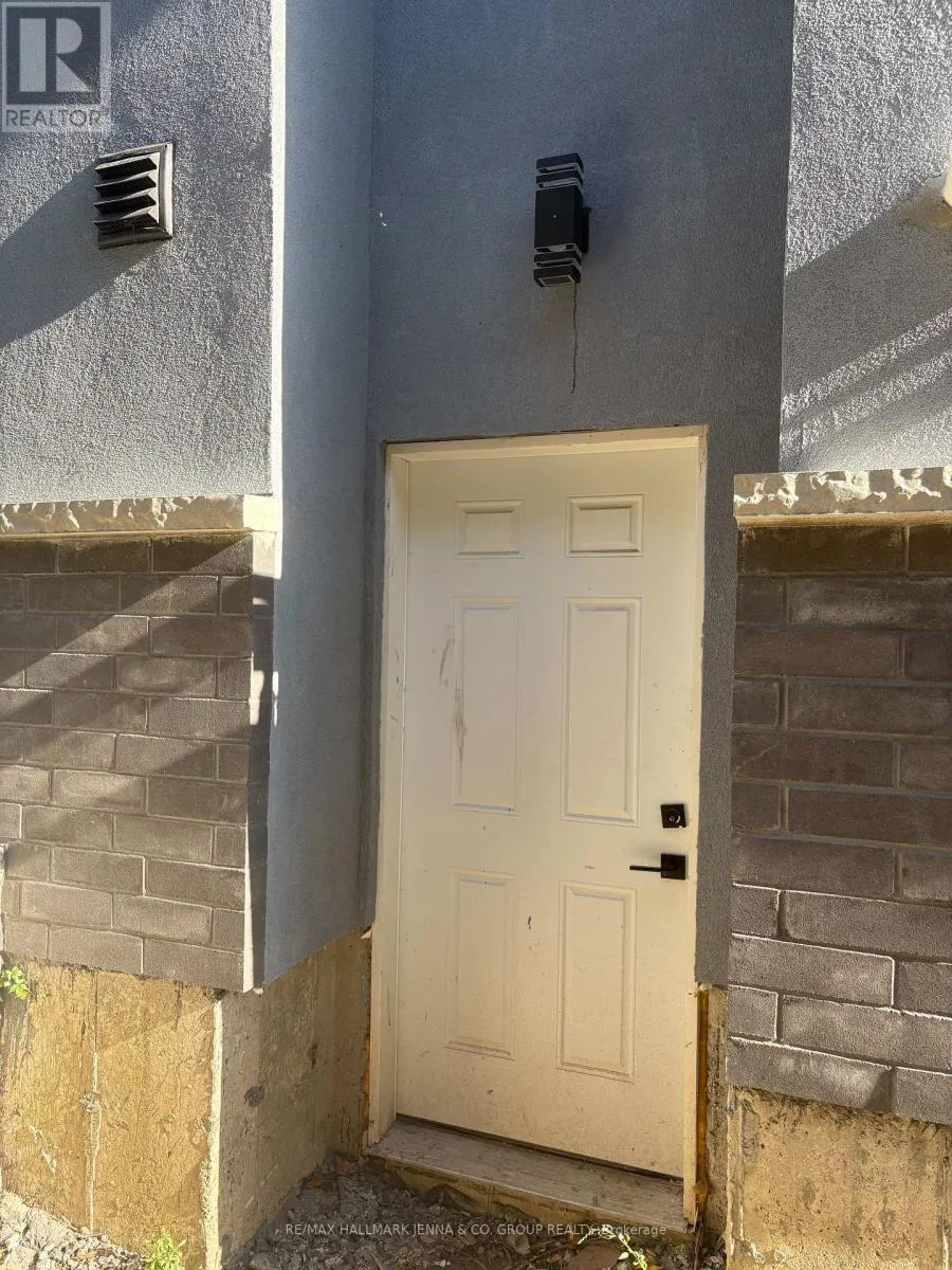 B - 14 BELLEVIEW DRIVE