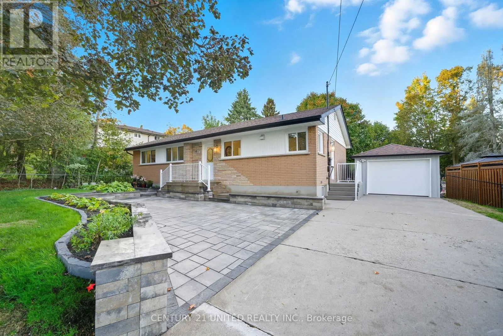 5 FERNDALE AVENUE
