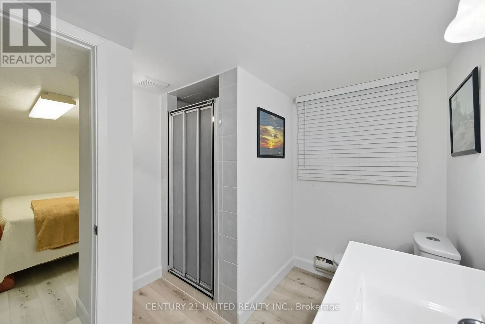 5 FERNDALE AVENUE