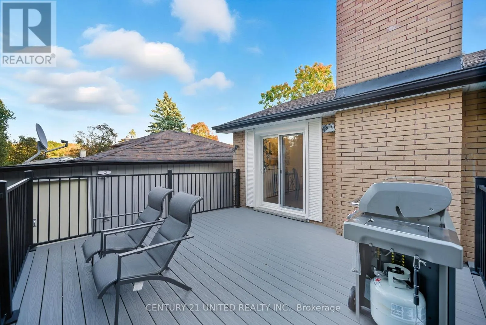 5 FERNDALE AVENUE