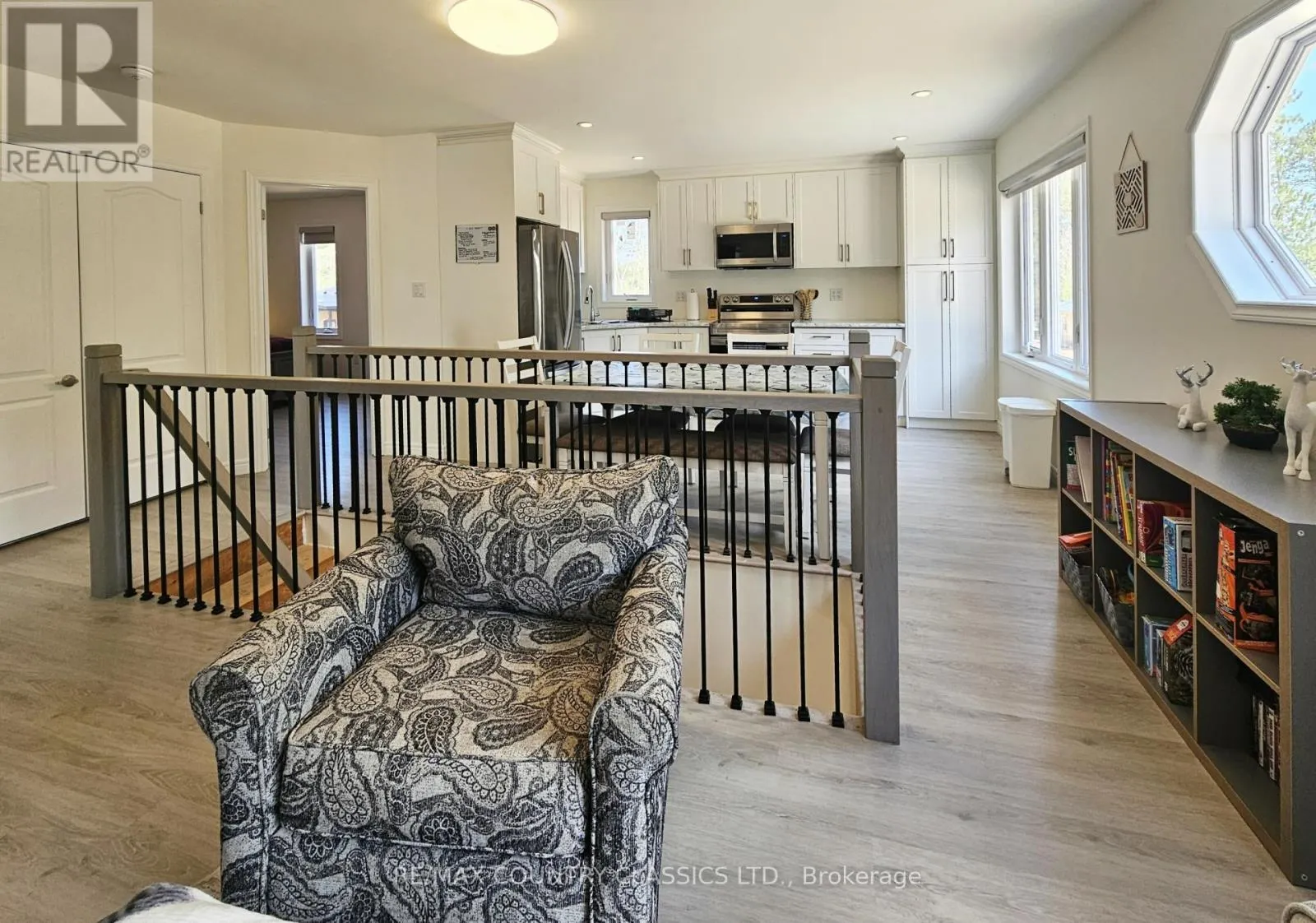 237 GRUNWALD ROAD