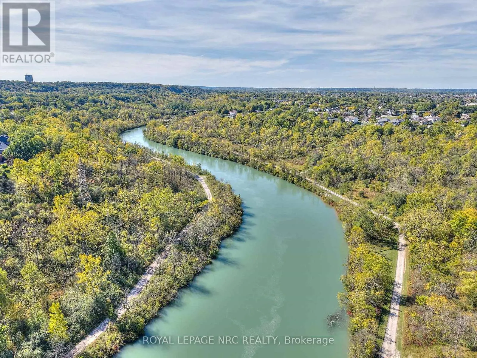 81 RIVERVIEW BOULEVARD
