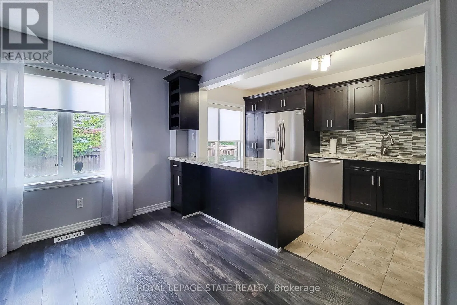 32 - 222 FALL FAIR WAY