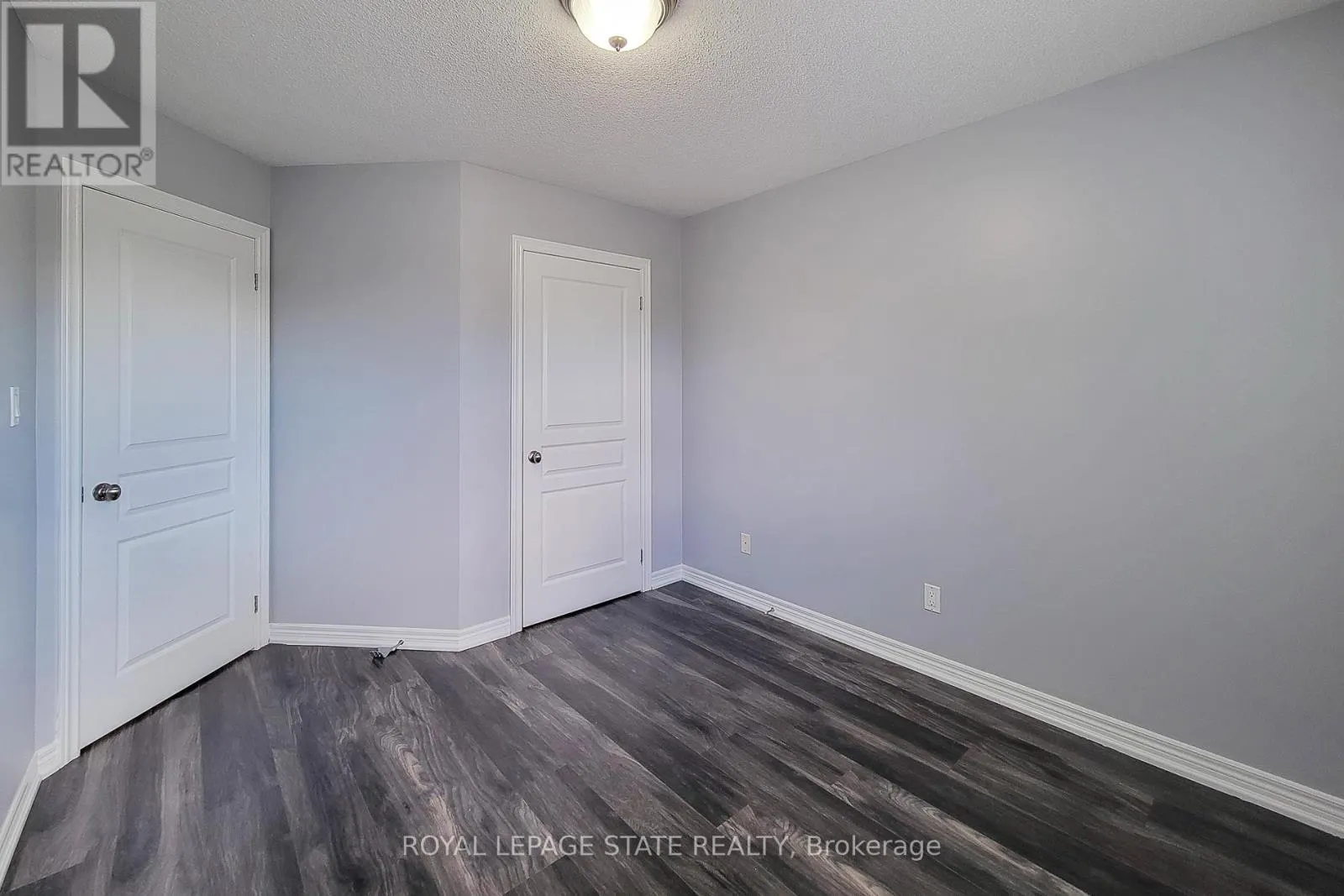 32 - 222 FALL FAIR WAY