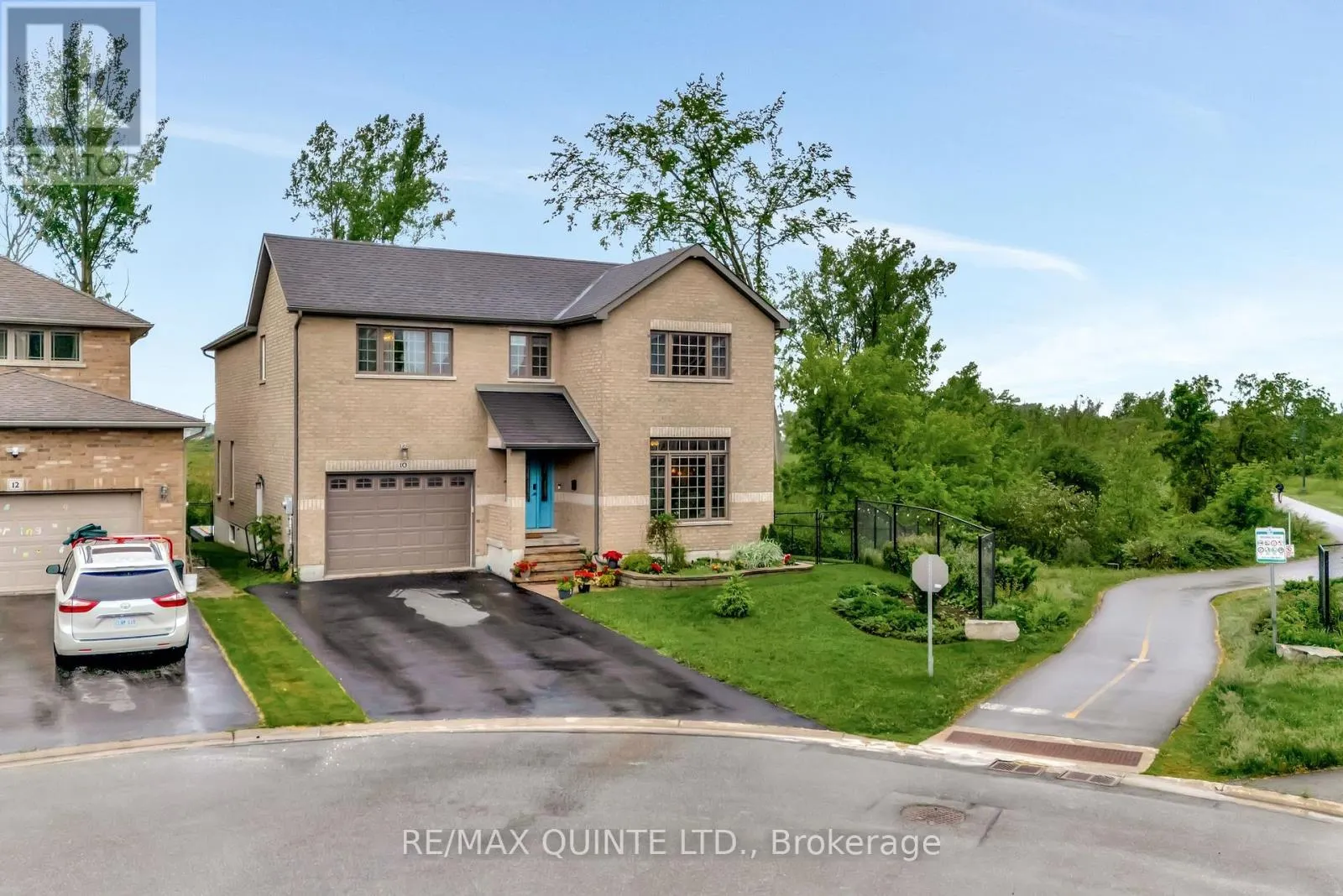 10 MEAGHER PLACE